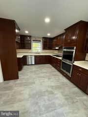 13205 OVERBROOK LN, Bowie, MD 20715