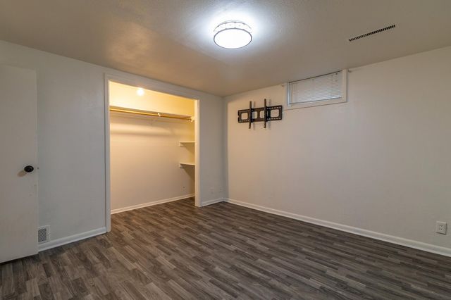 707 W Alcott Avenue, Fergus Falls, MN 56537