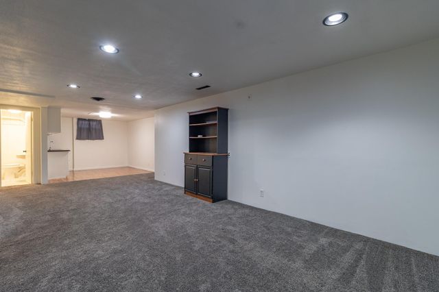 707 W Alcott Avenue, Fergus Falls, MN 56537