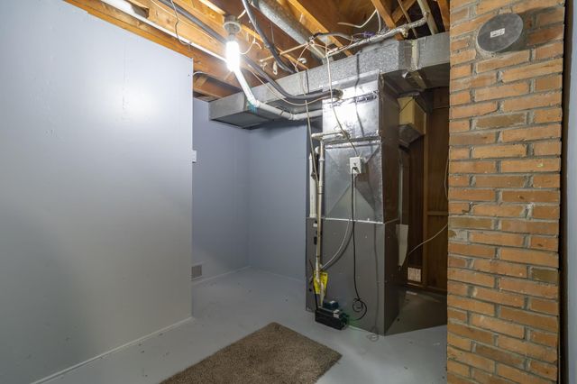 707 W Alcott Avenue, Fergus Falls, MN 56537