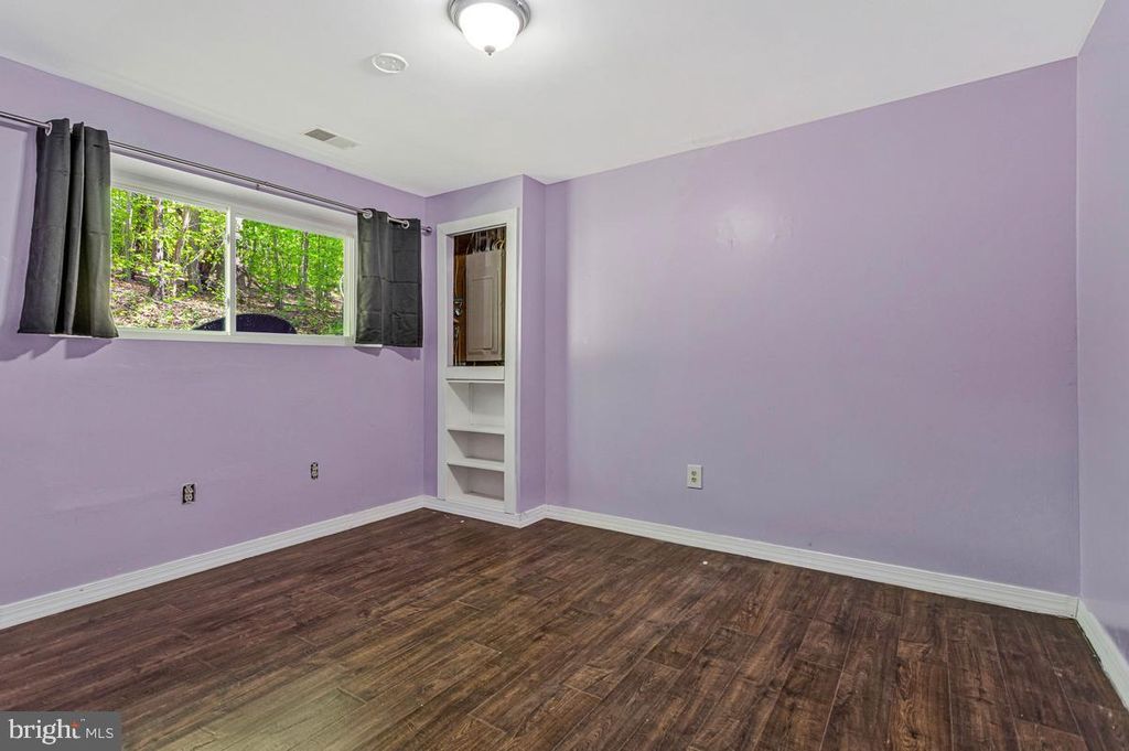 Image 27 of property listing at 5030 SUNNYHILLS DR, Sunderland, MD 20689