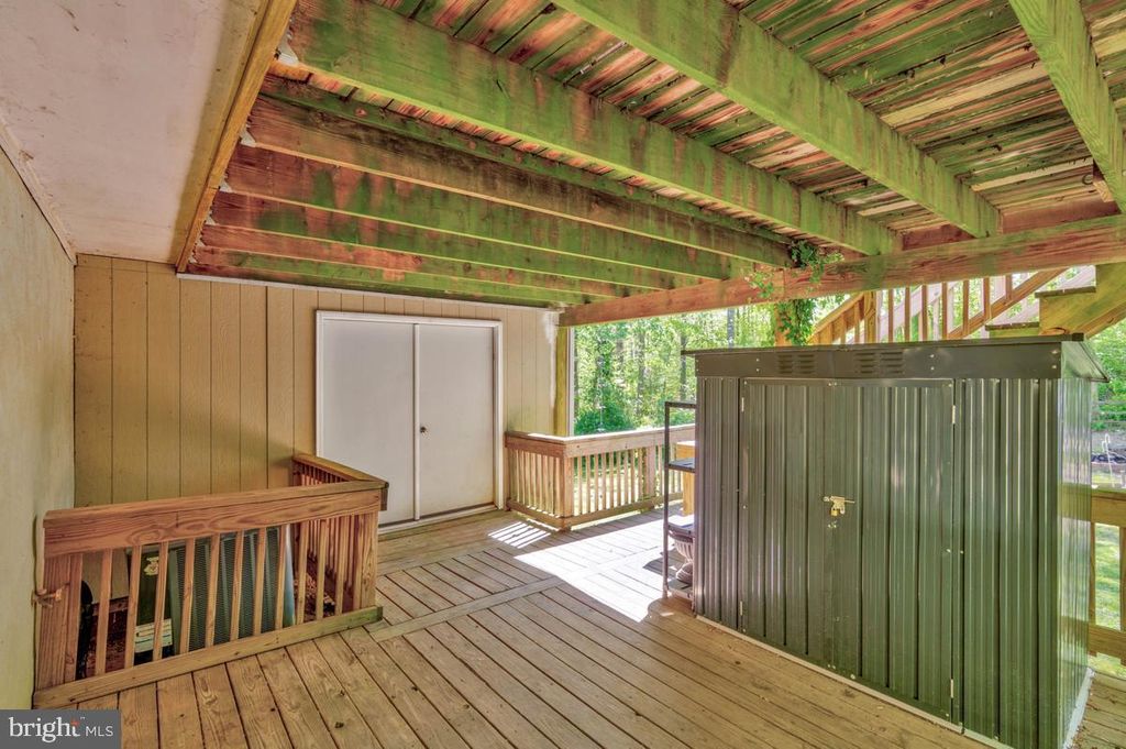 Image 35 of property listing at 5030 SUNNYHILLS DR, Sunderland, MD 20689