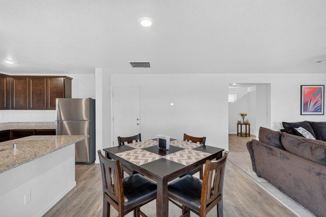 2304 Isabella Lane, Belen, NM 87002