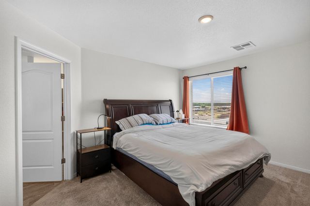 2304 Isabella Lane, Belen, NM 87002