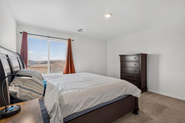 2304 Isabella Lane, Belen, NM 87002