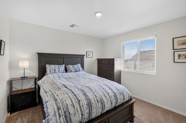 2304 Isabella Lane, Belen, NM 87002