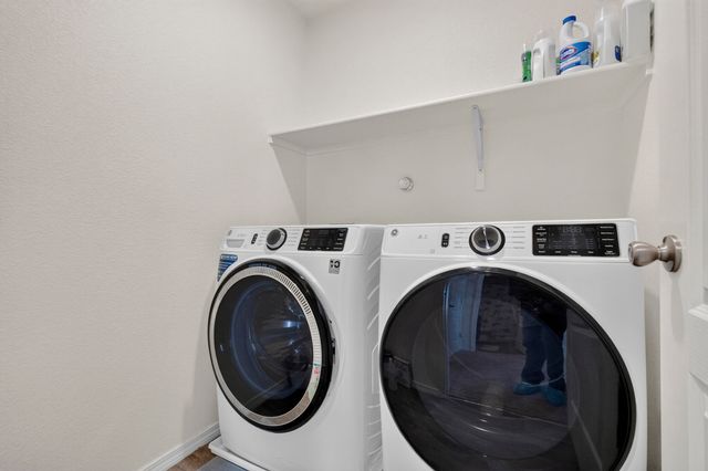 2304 Isabella Lane, Belen, NM 87002