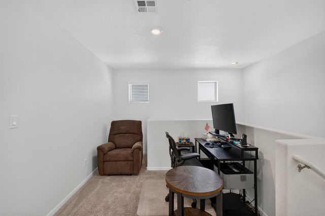 2304 Isabella Lane, Belen, NM 87002