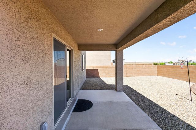 2304 Isabella Lane, Belen, NM 87002