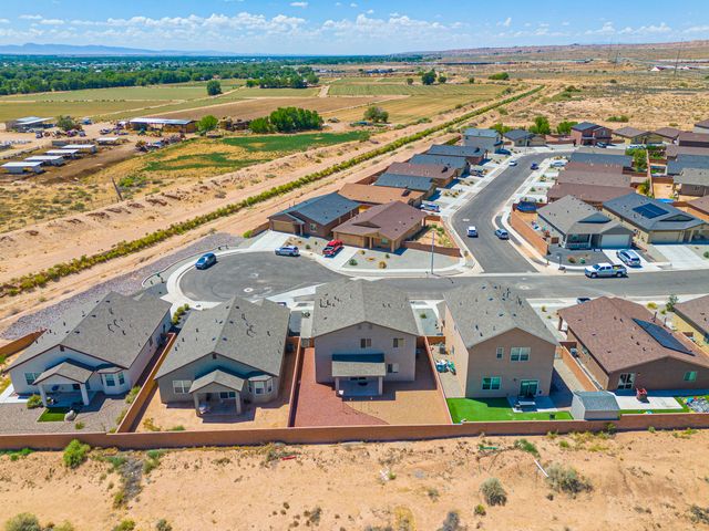 2304 Isabella Lane, Belen, NM 87002