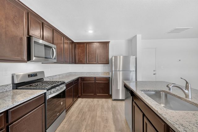 2304 Isabella Lane, Belen, NM 87002