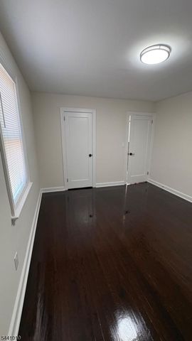 1019 W Henry St, Linden City, NJ 07036