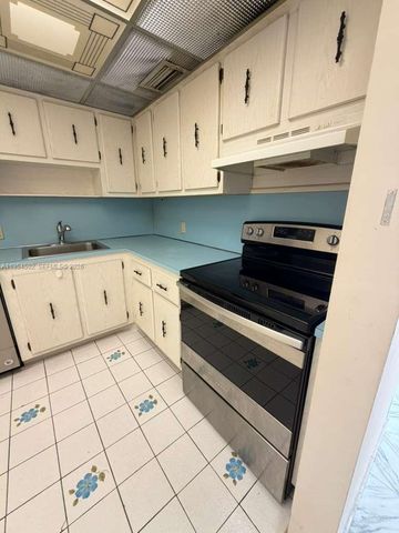 20379 W Country Club Dr 1433, Aventura, FL 33180