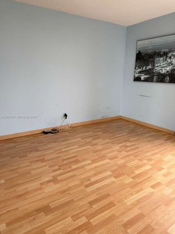 20379 W Country Club Dr 1433, Aventura, FL 33180