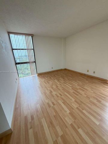 20379 W Country Club Dr 1433, Aventura, FL 33180