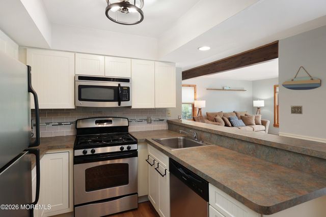 2 Vessel Road 5, Waretown, NJ 08758