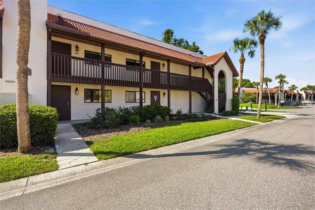 6204 COUNTRY CLUB DRIVE F24, Lake Wales, FL 33898