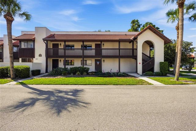 6204 COUNTRY CLUB DRIVE F24, Lake Wales, FL 33898