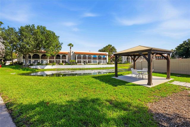 6204 COUNTRY CLUB DRIVE F24, Lake Wales, FL 33898