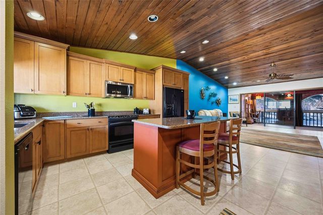 6204 COUNTRY CLUB DRIVE F24, Lake Wales, FL 33898