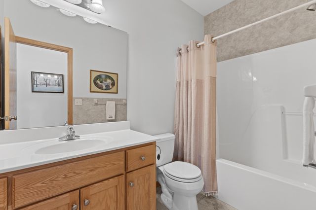 5777 Dogwood Court NW, Rochester, MN 55901