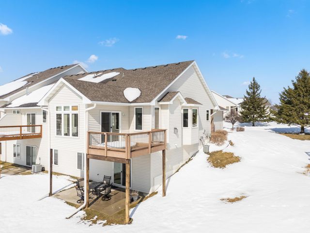 5777 Dogwood Court NW, Rochester, MN 55901