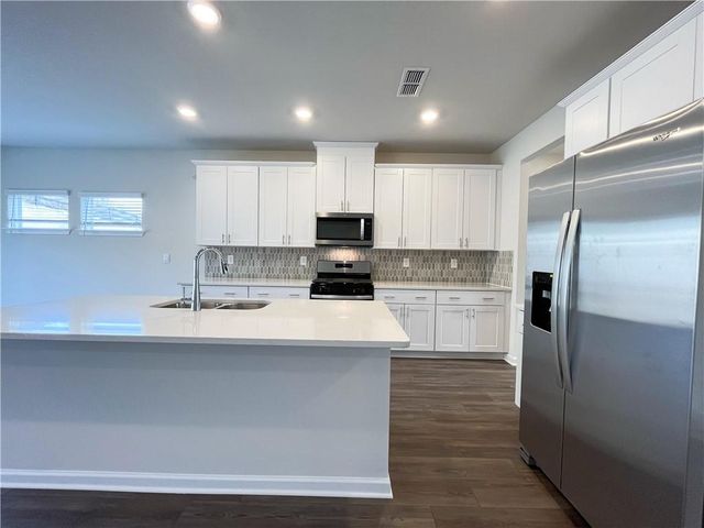 6003 Hickory Crk Ct, Braselton, GA 30517