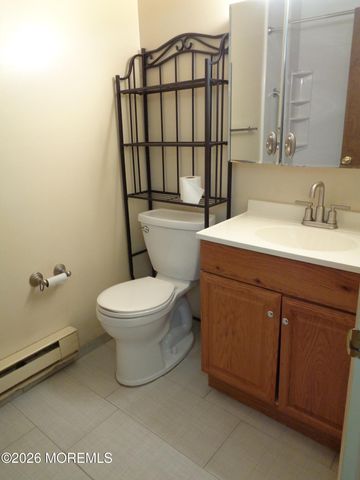 608 B Willow Lane, Whiting, NJ 08759