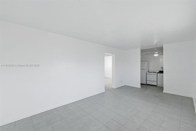 126 SW 18th Ave 10, Miami, FL 33135