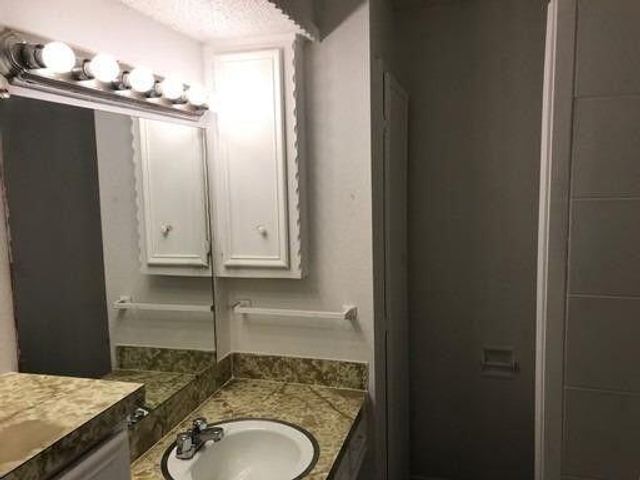 1609 38th Street, Lubbock, TX 79412