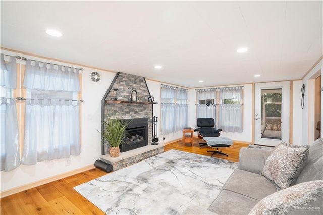 3212 San Jacinto Drive, Weslaco, TX 78596