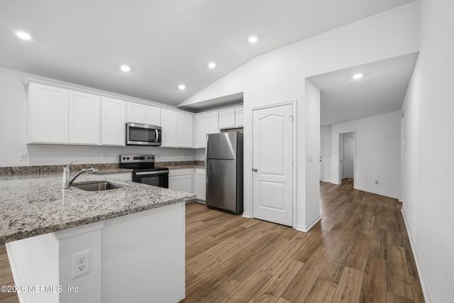 6936 MYRTLE OAK Road, Jacksonville, FL 32219