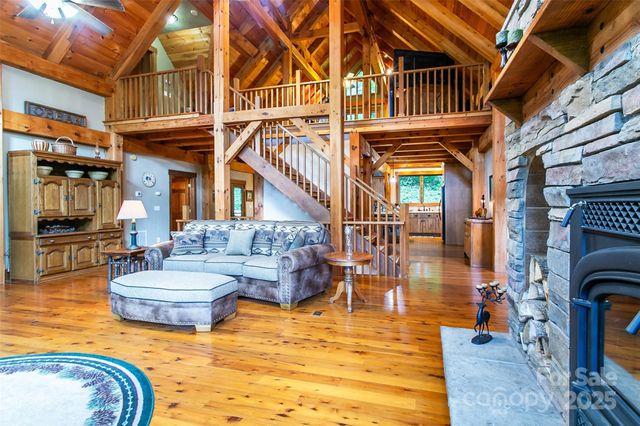 58 Great Aspen Way, Black Mountain, NC 28711