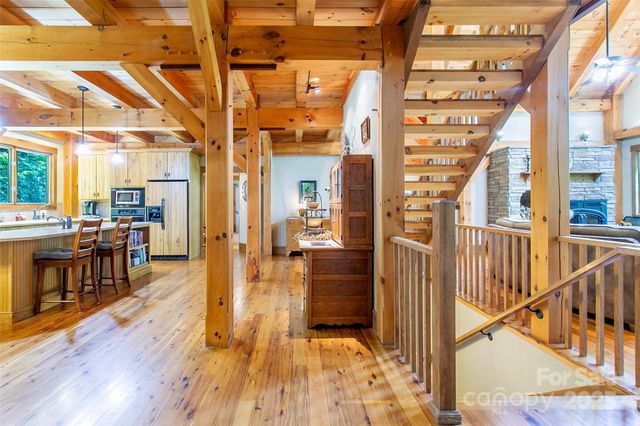 58 Great Aspen Way, Black Mountain, NC 28711