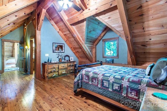 58 Great Aspen Way, Black Mountain, NC 28711