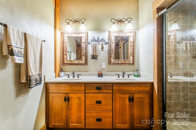 58 Great Aspen Way, Black Mountain, NC 28711
