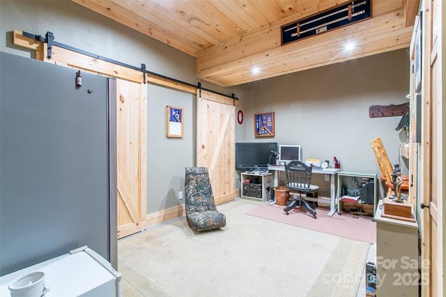 58 Great Aspen Way, Black Mountain, NC 28711