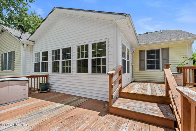 1918 Caracara Drive, New Bern, NC 28560