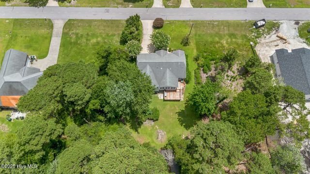 1918 Caracara Drive, New Bern, NC 28560