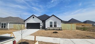 526 S Calico, Fayetteville, AR 72704