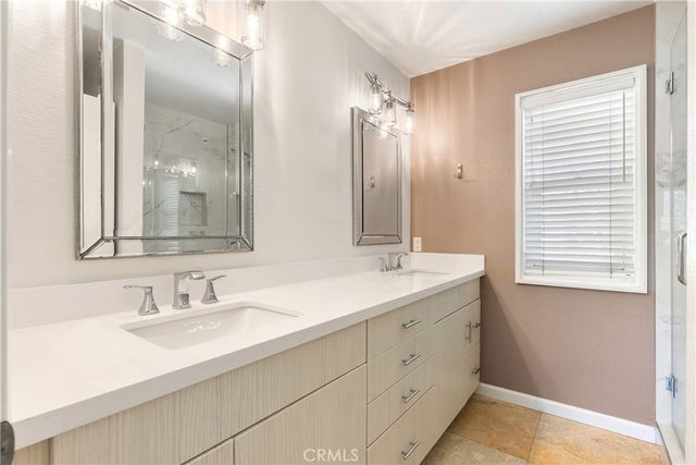 18 Meadowood, Aliso Viejo, CA 92656