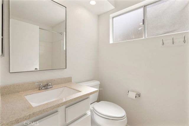 18 Meadowood, Aliso Viejo, CA 92656