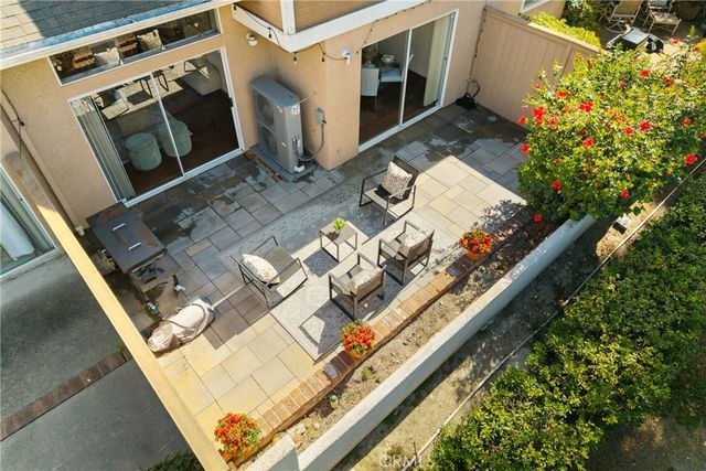 18 Meadowood, Aliso Viejo, CA 92656