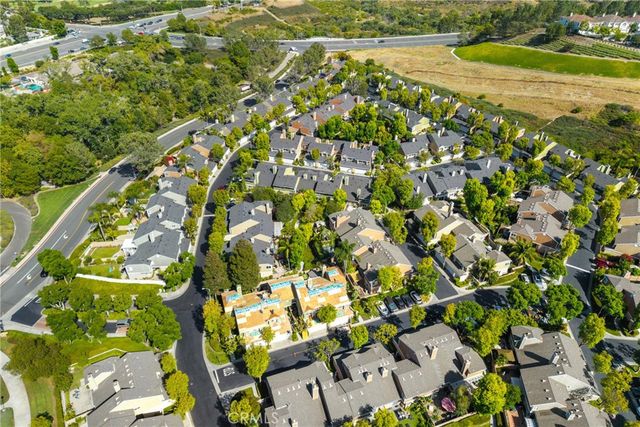 18 Meadowood, Aliso Viejo, CA 92656