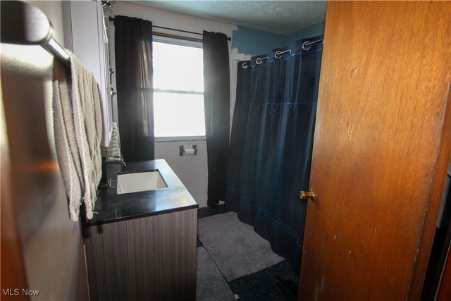 6380 Chiltern Road NW, Canal Fulton, OH 44614