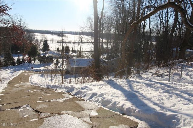 6380 Chiltern Road NW, Canal Fulton, OH 44614