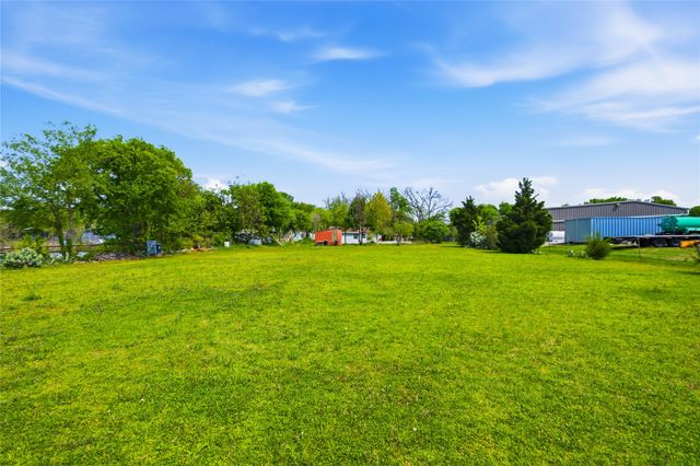 2543 County Road 332, Mckinney, TX 75071