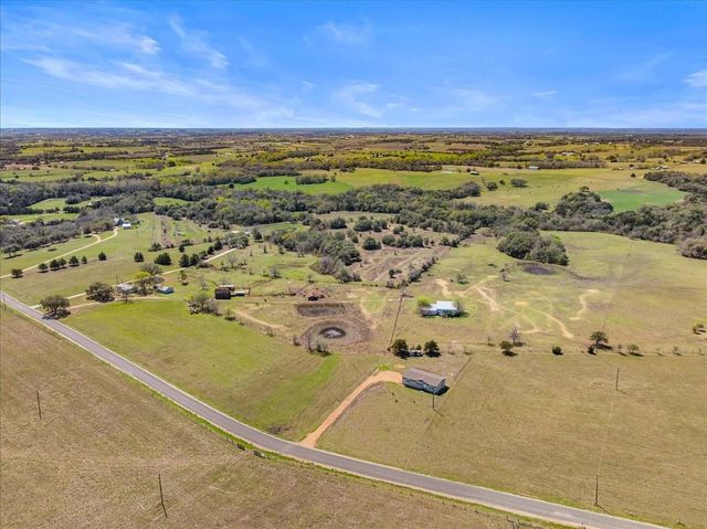 5079 Skull Creek Road, Fayetteville, TX 78940