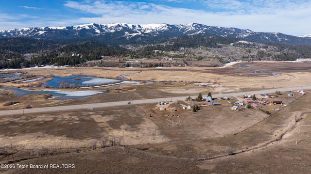 115552 HWY 89, Alpine, WY 83128 property photo