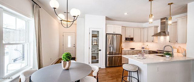 95 Reed's Hollow, Saratoga Springs, Outside, NY 12866